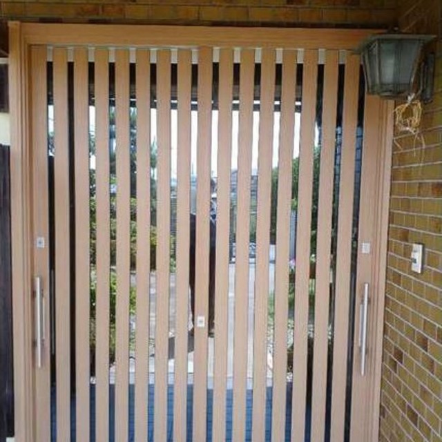 施工後:明るさと開放感がアップした玄関になりました。の画像